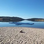 فندق Azibo E Restaurante