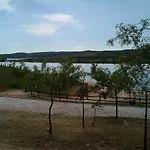 Azibo E Restaurante فندق Podence