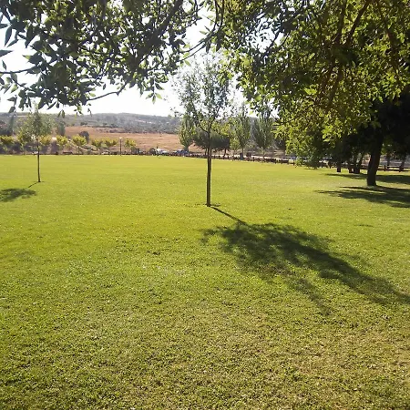 Azibo E Restaurante מלון Podence