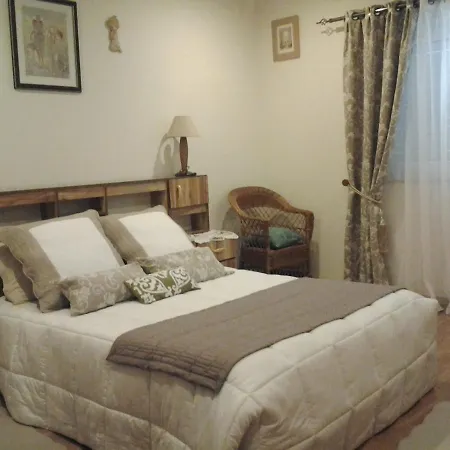 Azibo E Restaurante 2* Podence