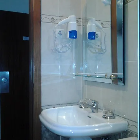 Azibo E Restaurante Ξενοδοχείο Podence