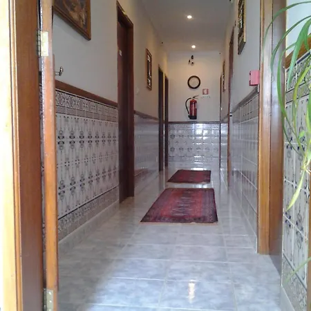 Azibo E Restaurante 2* Podence