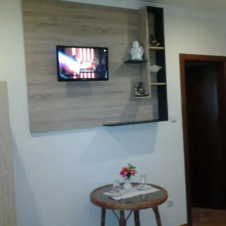 Azibo E Restaurante 2* Podence