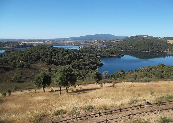 Azibo E Restaurante 2* Podence