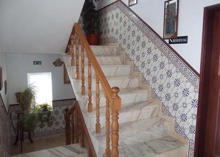 Azibo E Restaurante 2*