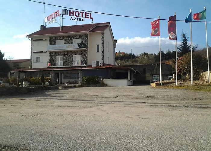 Azibo E Restaurante מלון 2*