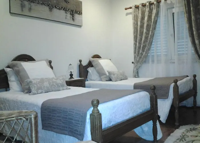 Azibo E Restaurante 2*