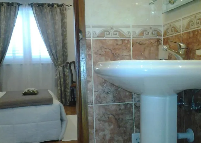 Azibo E Restaurante 2* Podence