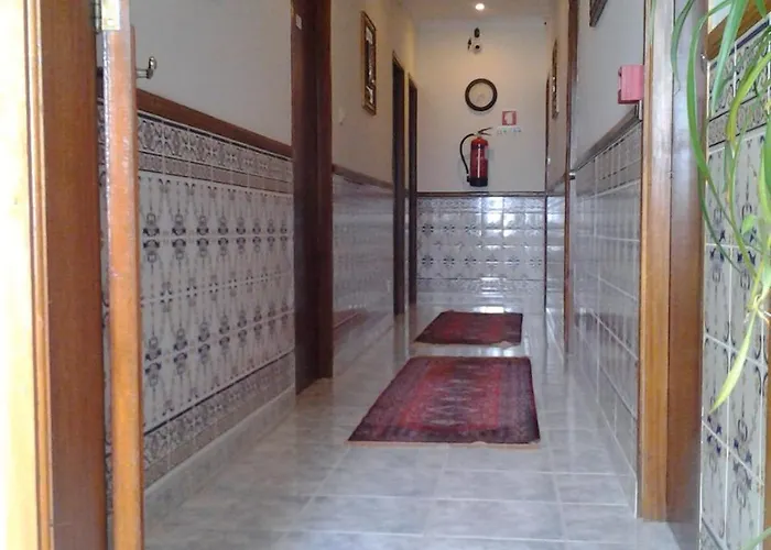 Azibo E Restaurante 2* Podence