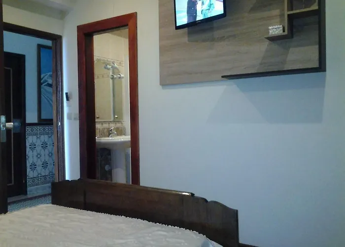 מלון Azibo E Restaurante Podence